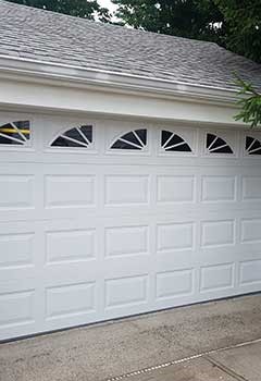 New Garage Door Near Seattle